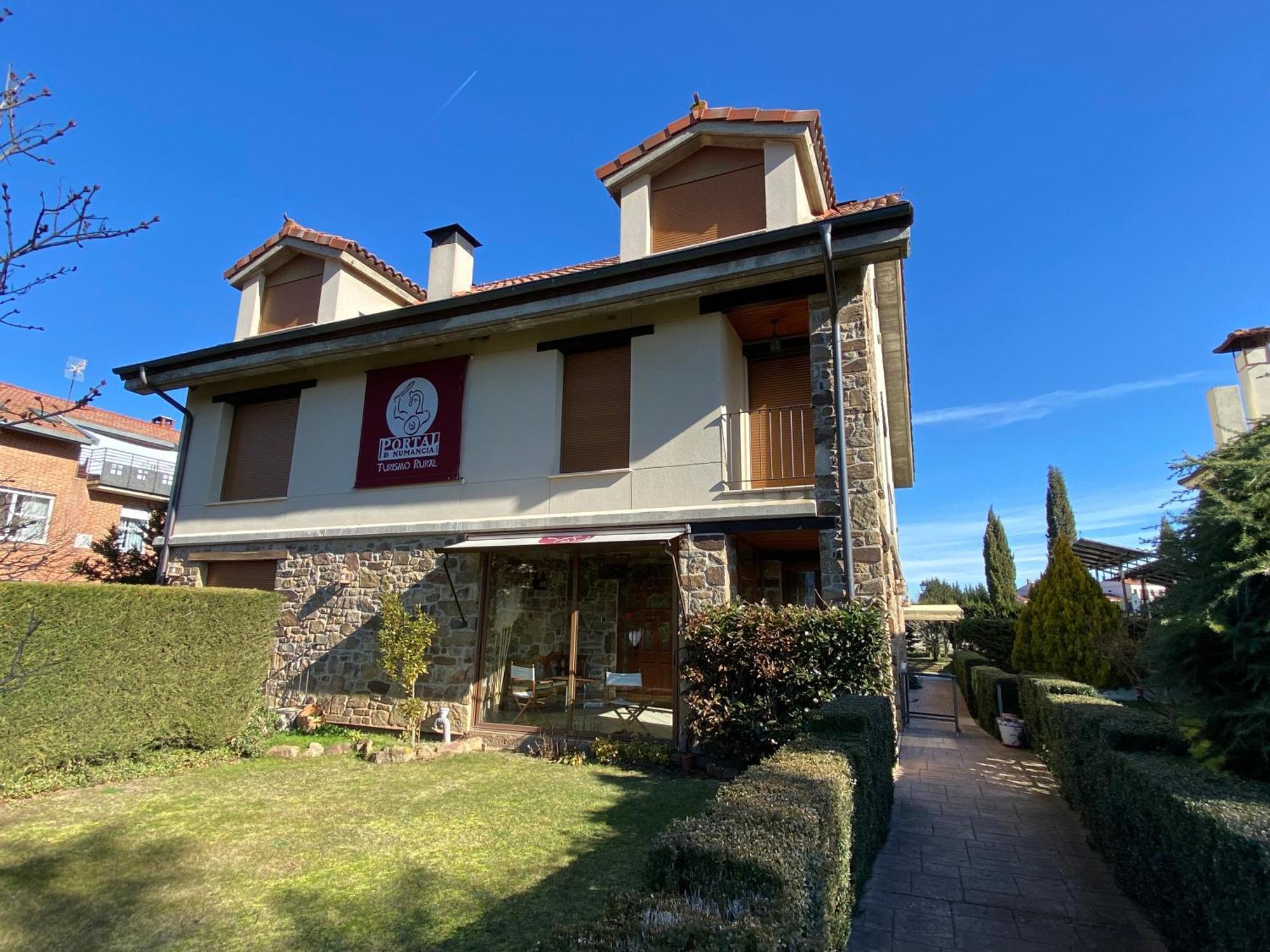 Casa Rural Portal De Numancia Ll Garray 外观 照片