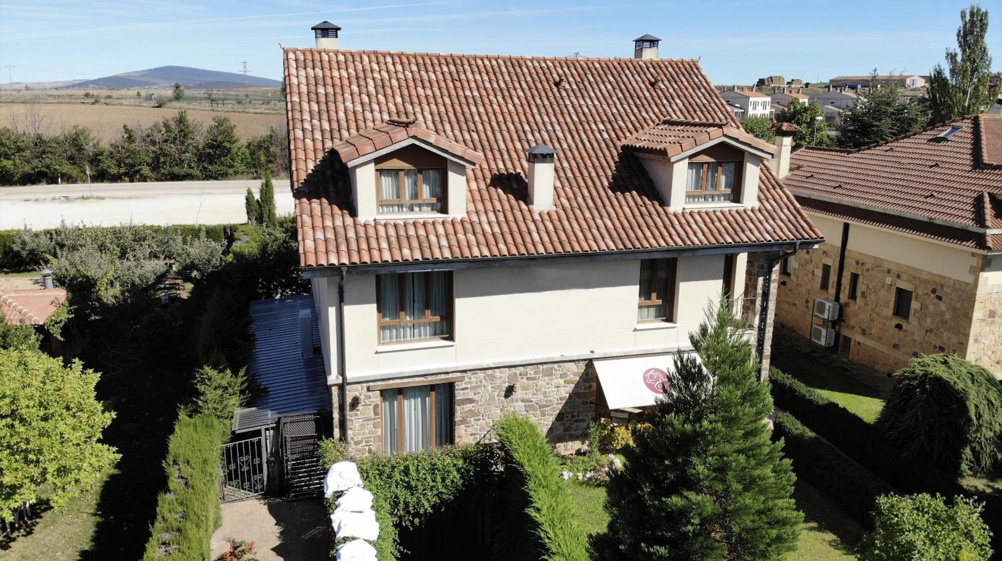 Casa Rural Portal De Numancia Ll Garray 外观 照片