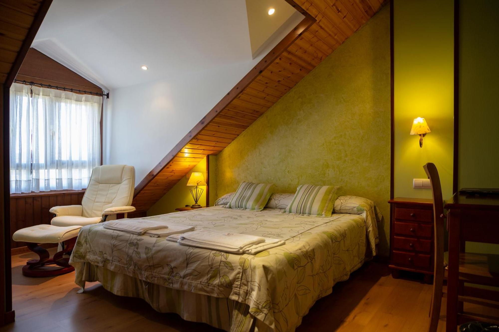 Casa Rural Portal De Numancia Ll Garray 外观 照片
